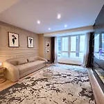 Apartment Charming In The Center Of *