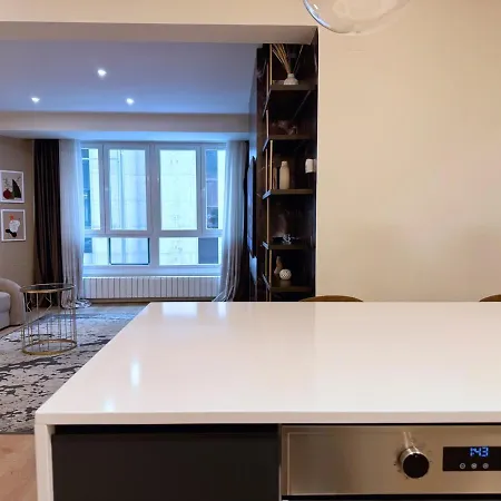 Charming In The Center Of Apartmán