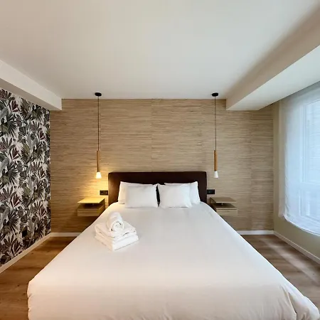 דירה Charming In The Center Of