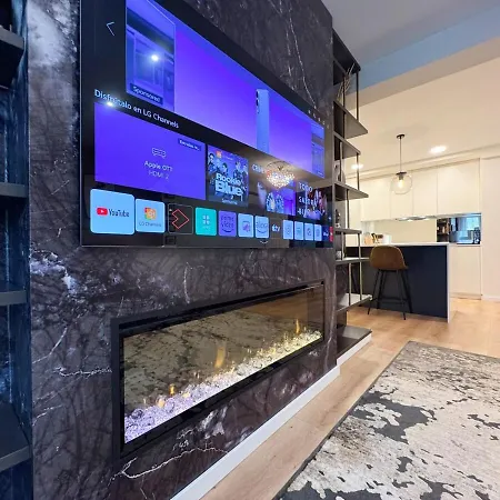 דירה Charming In The Center Of ויגו