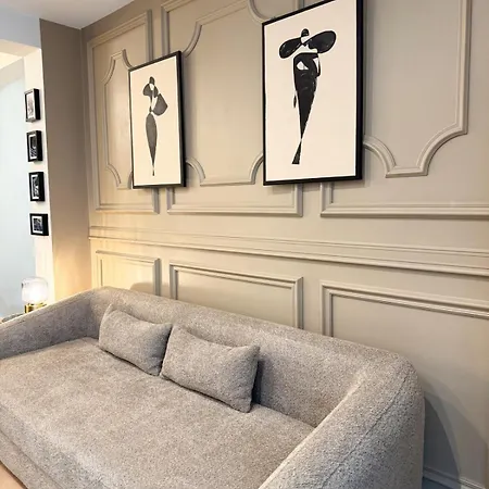 Luxury In The Center Of *