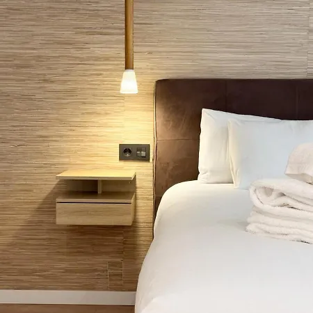 דירה Charming In The Center Of