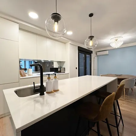 Apartamento Charming In The Center Of